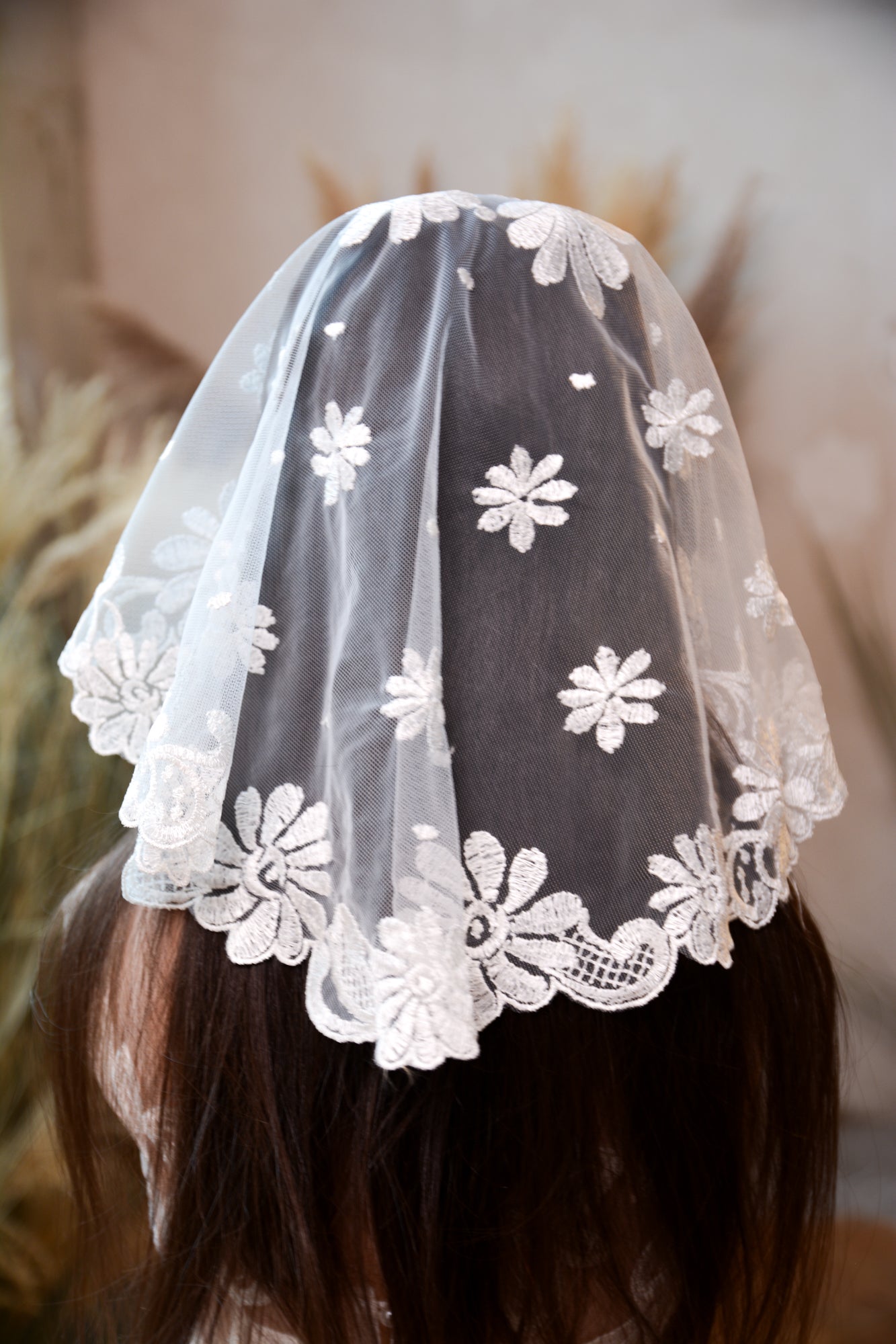 SHORT WHITE VEIL - MariaVeils