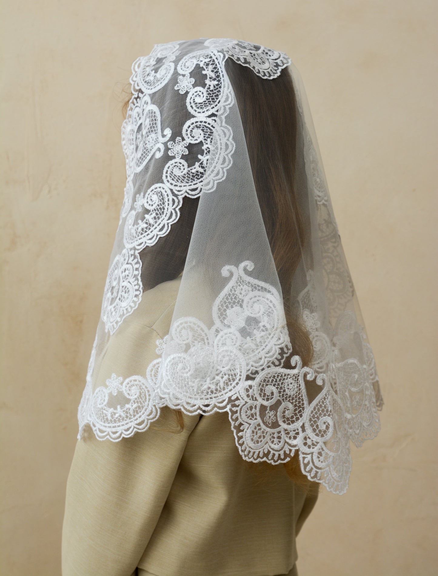CHILD WHITE VEIL