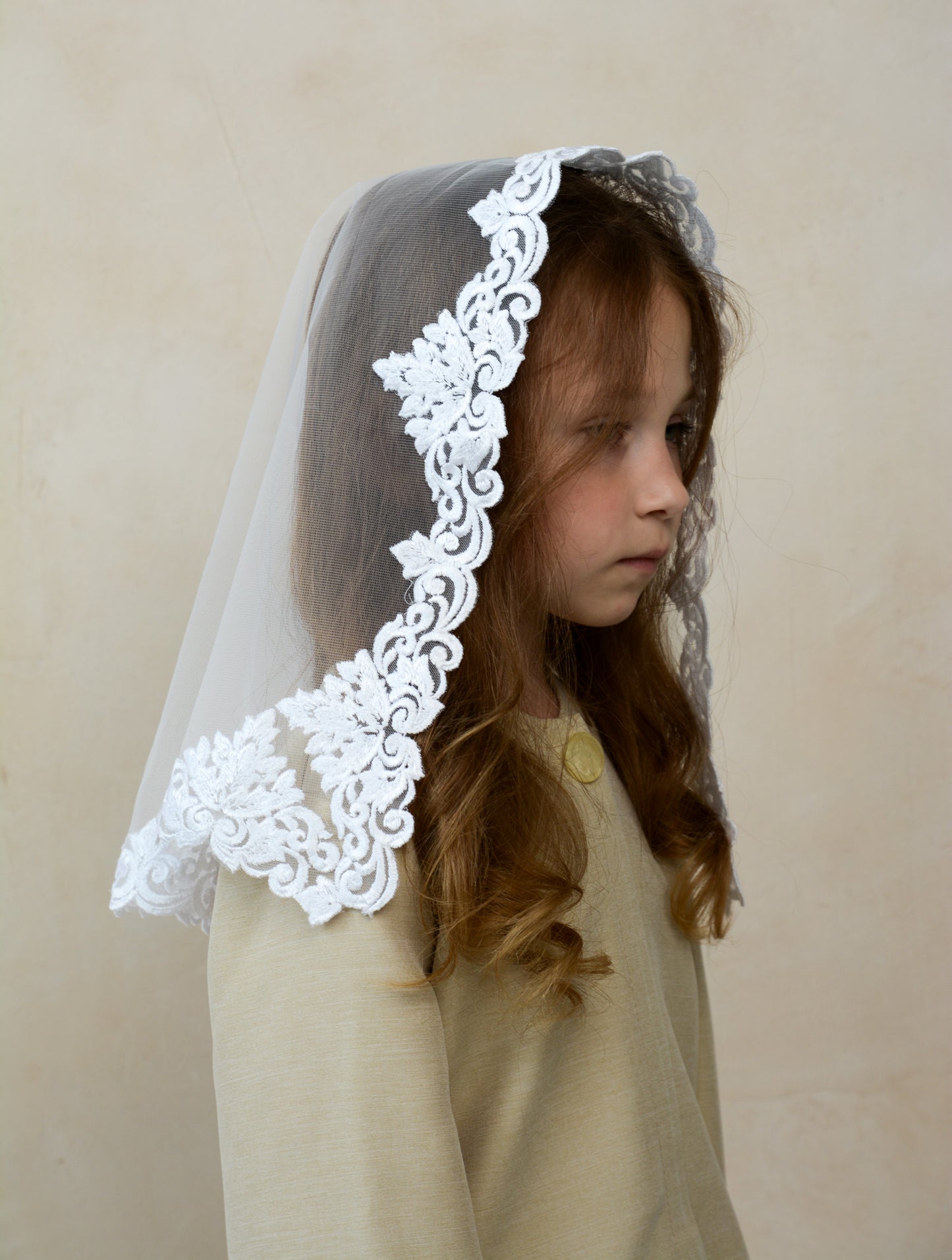 CHILD IVORY VEIL