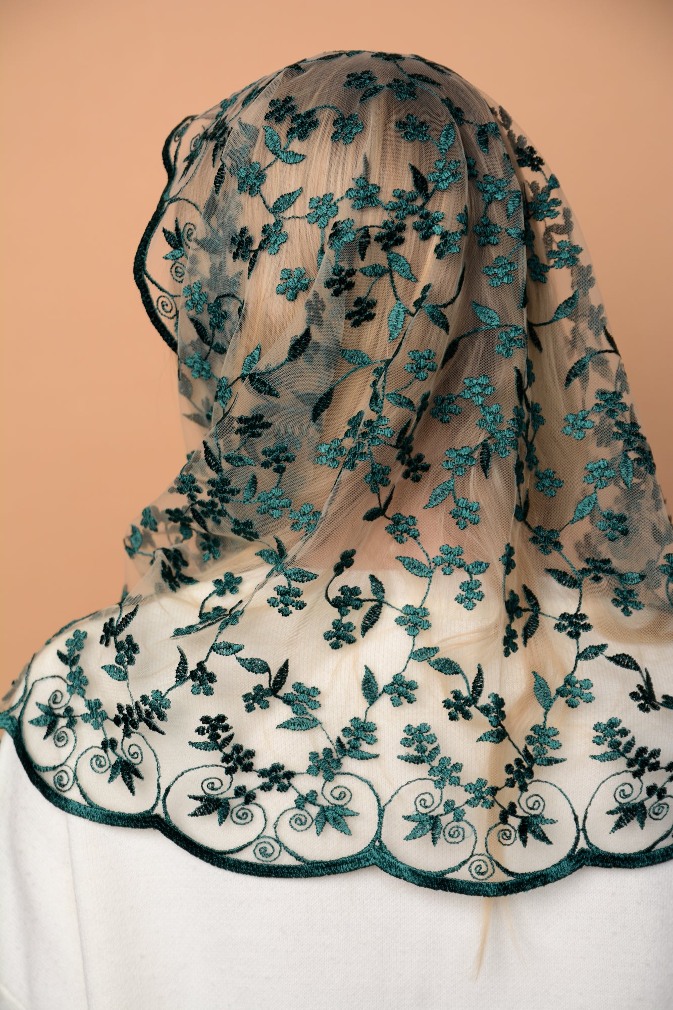 Green Infinity Mantilla - MariaVeils