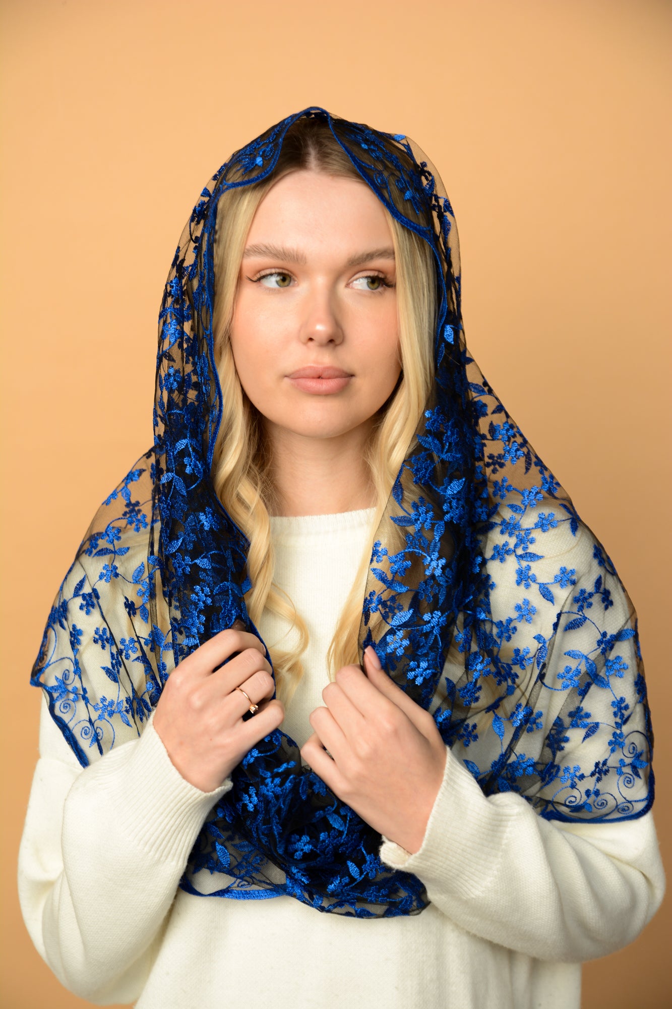 BLUE INFINITY VEIL