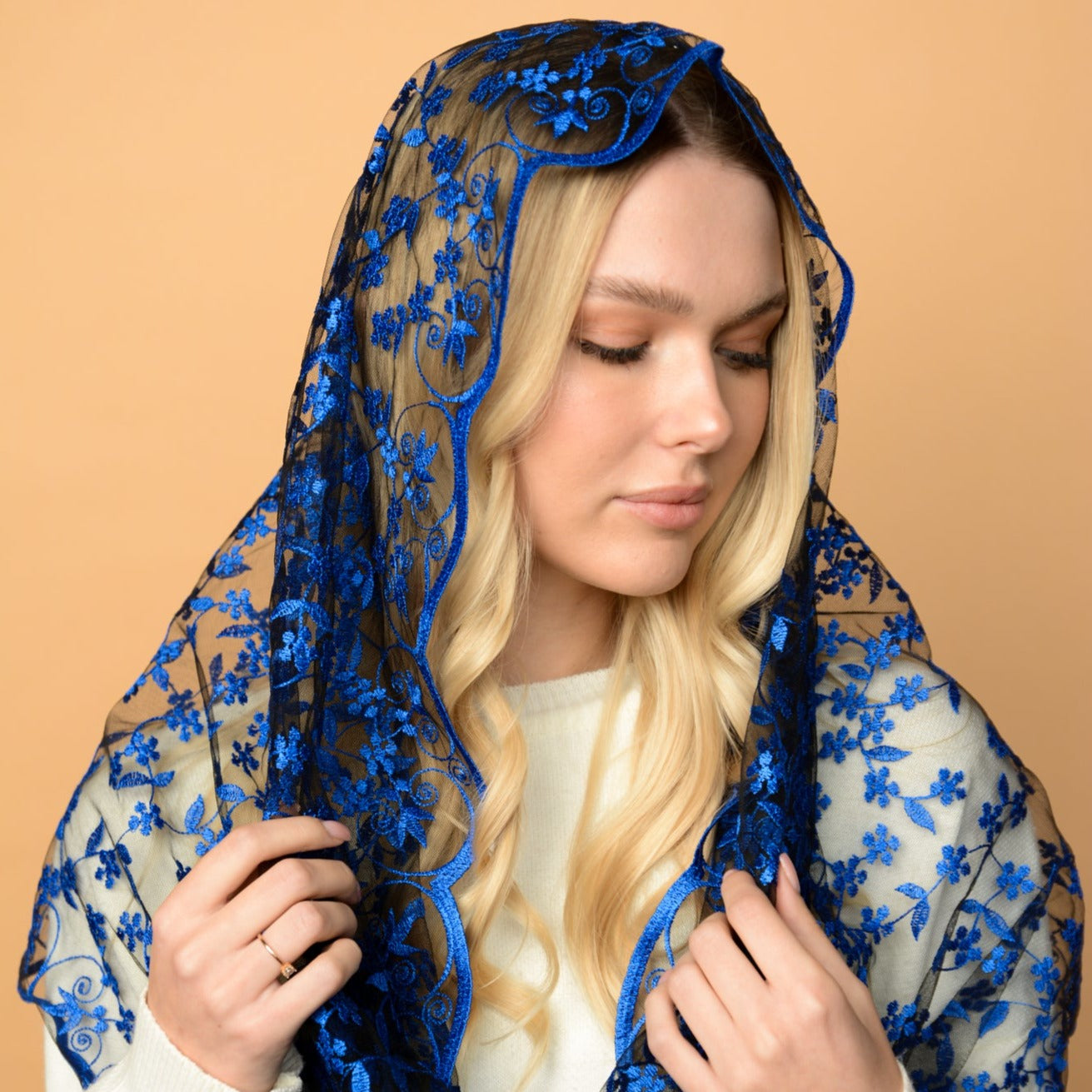 BLUE INFINITY VEIL