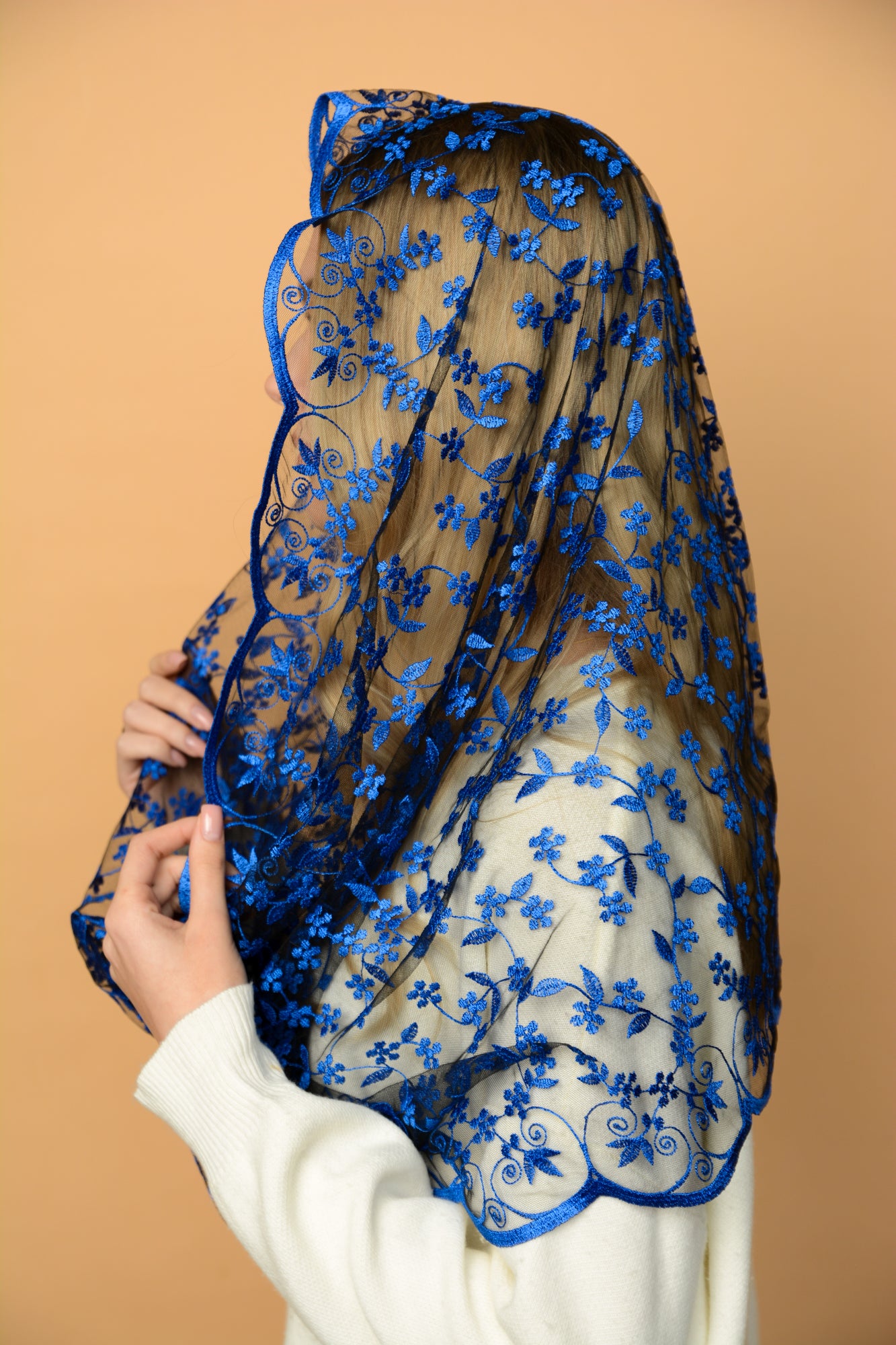 BLUE INFINITY VEIL