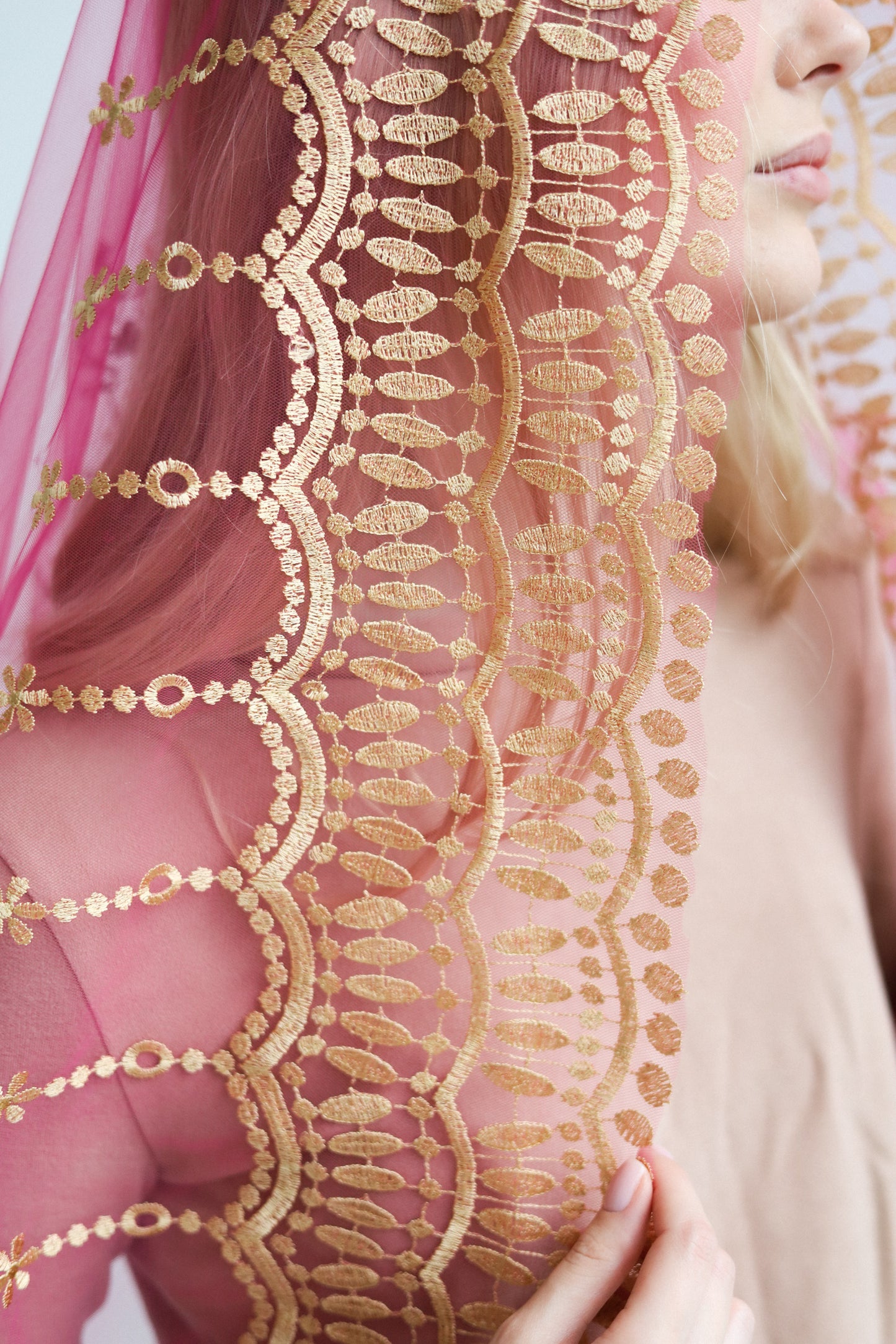 VEIL WITH JESUS EMBROIDERY