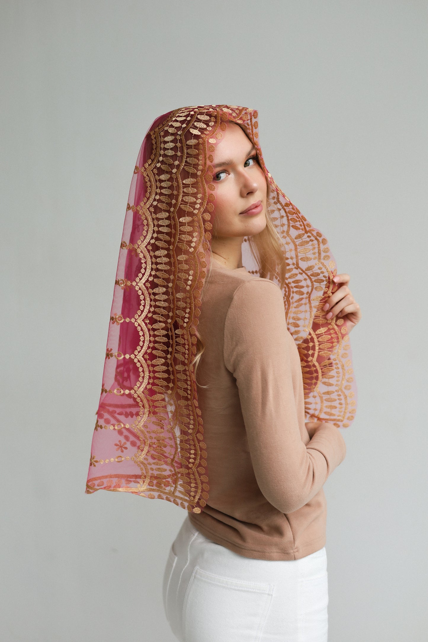 VEIL WITH JESUS EMBROIDERY