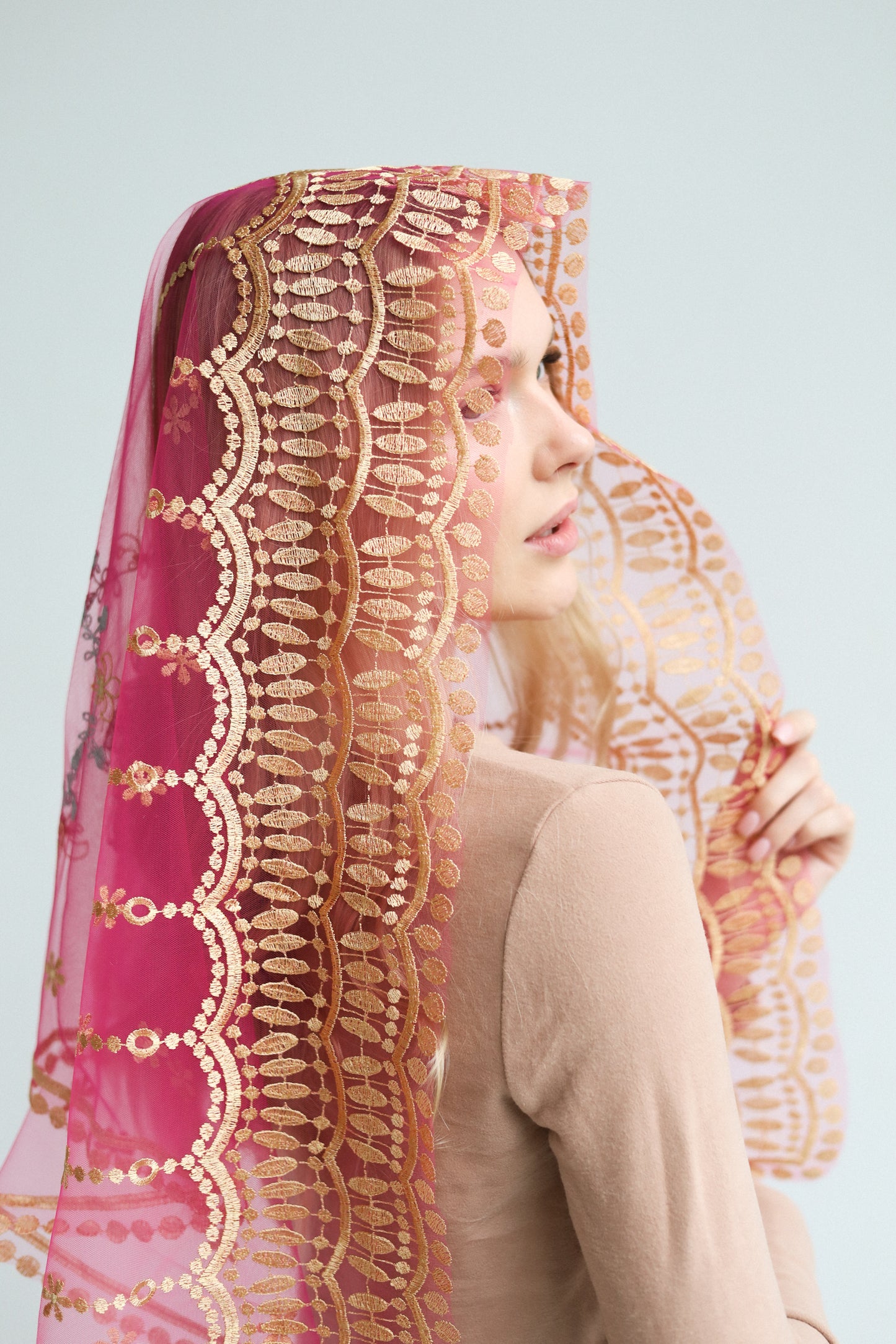 VEIL WITH JESUS EMBROIDERY