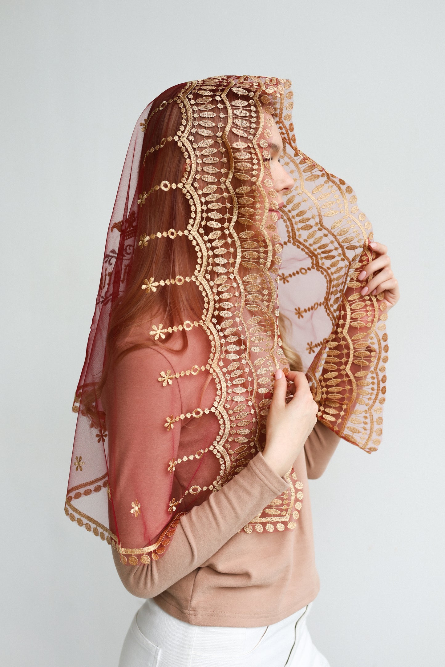 AVE MARIA EMBROIDERY VEIL