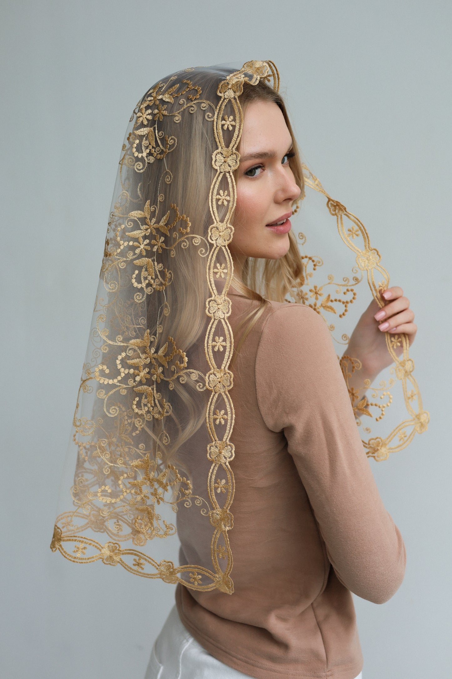 NEW GOLD VEIL