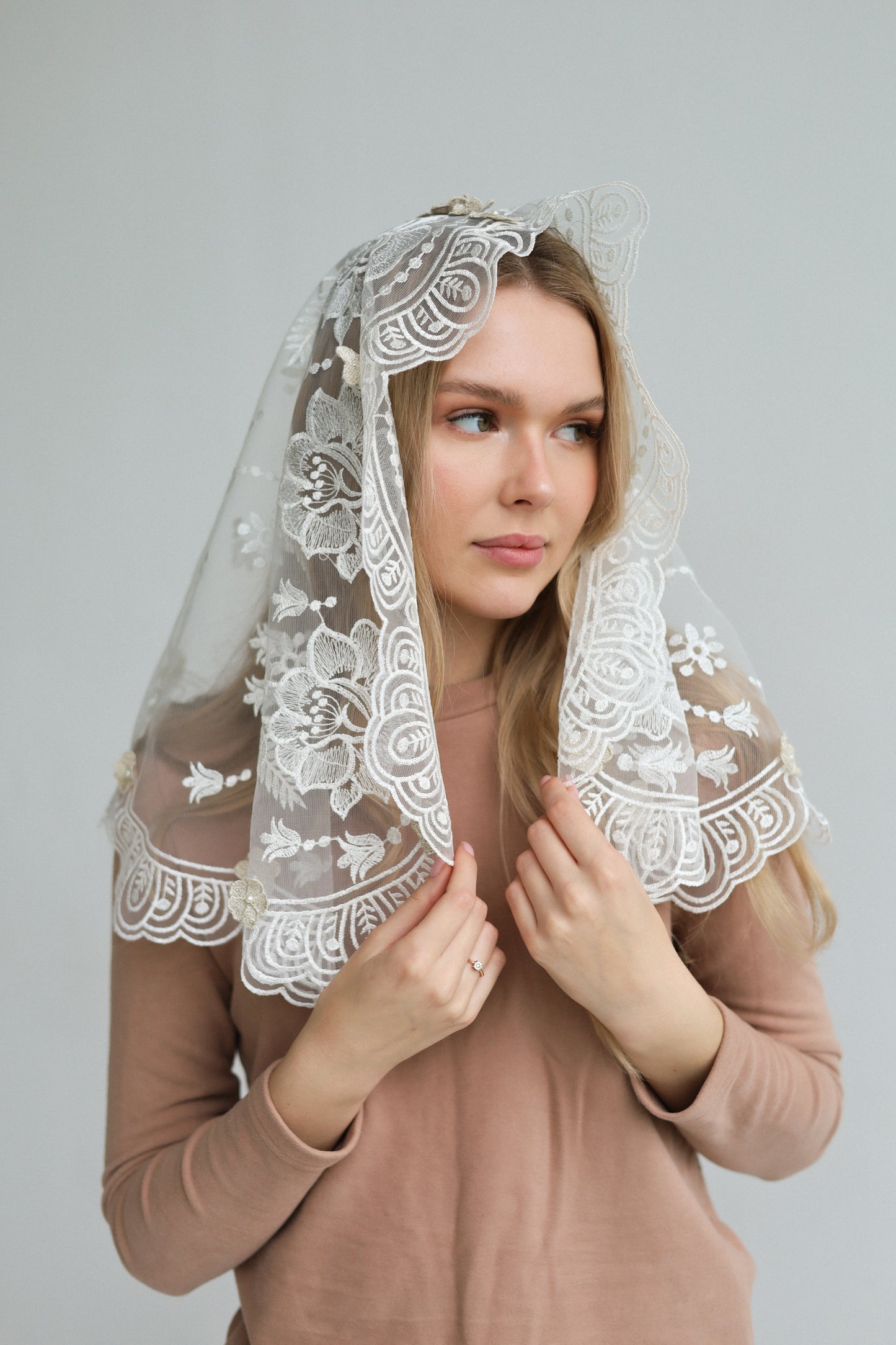 NEW SHORT 3D VEIL