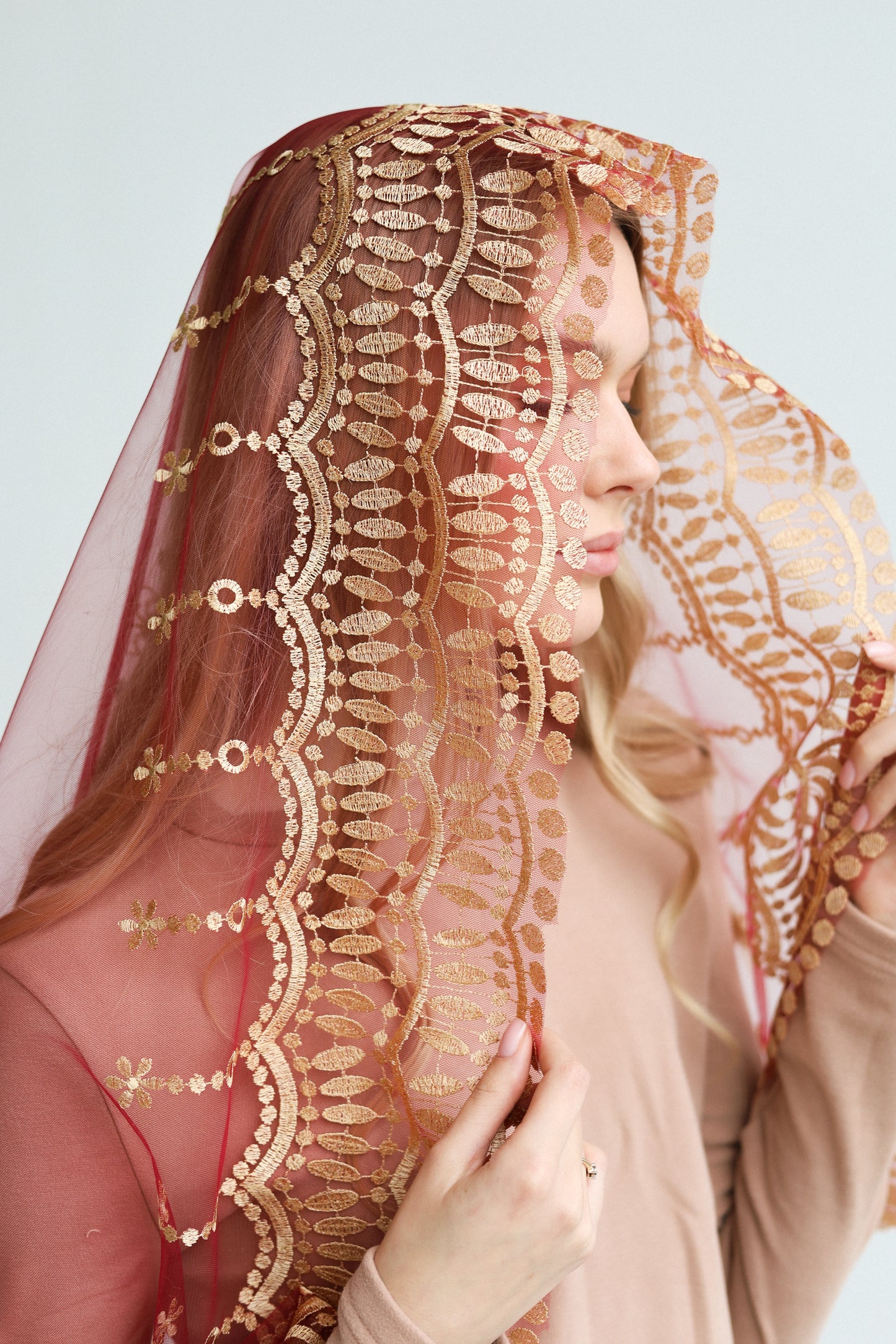 VEIL WITH JESUS EMBROIDERY