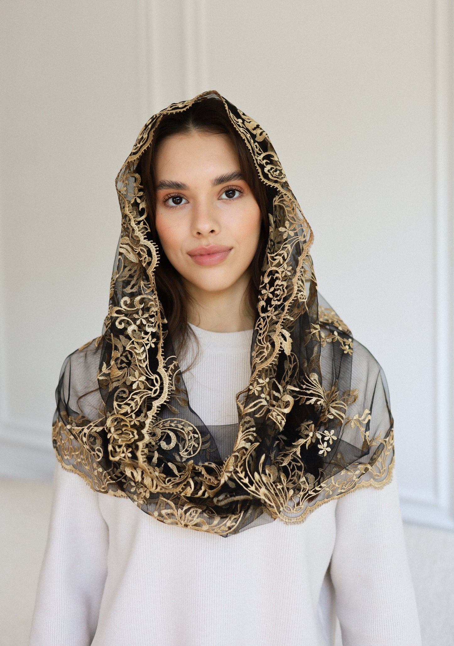 RED INFINITY MANTILLA
