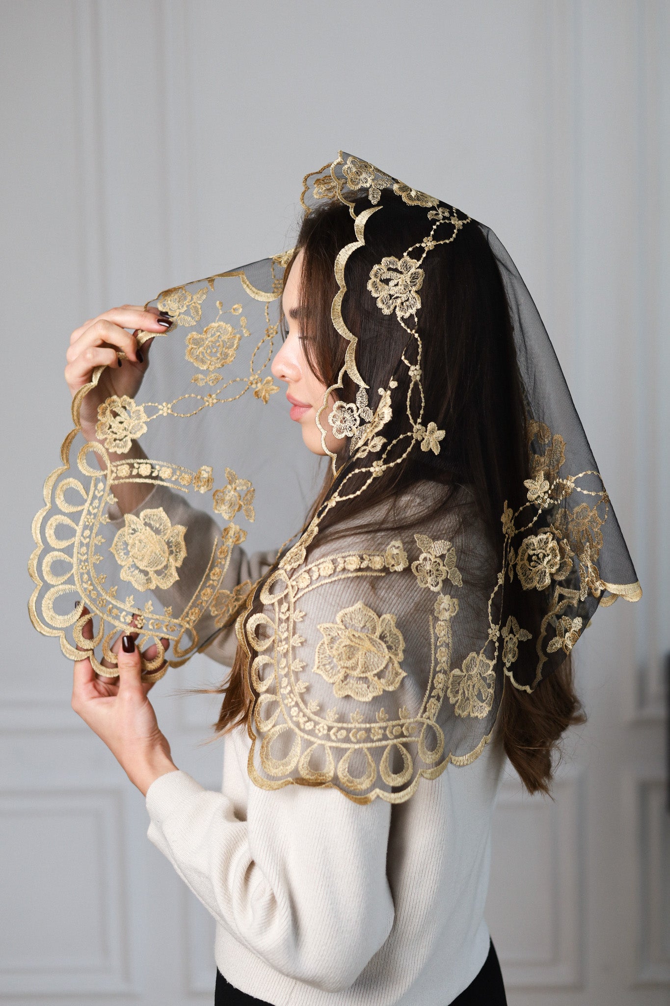 SHORT GOLD VEIL - MariaVeils