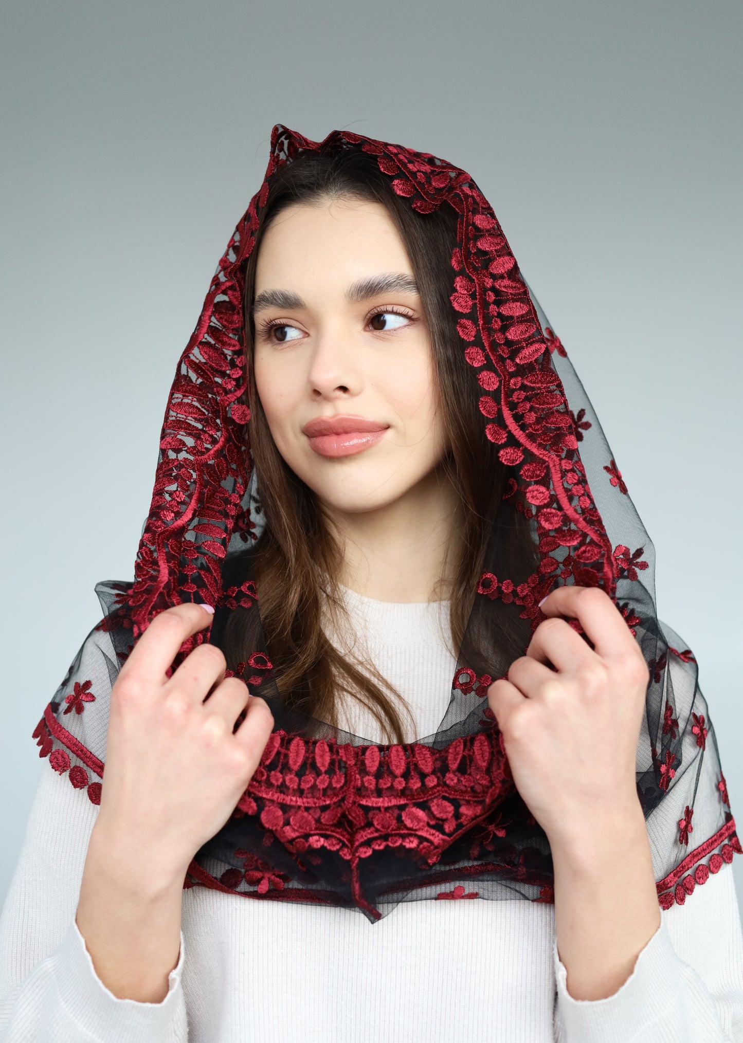 INIFNITY RED MANTILLA