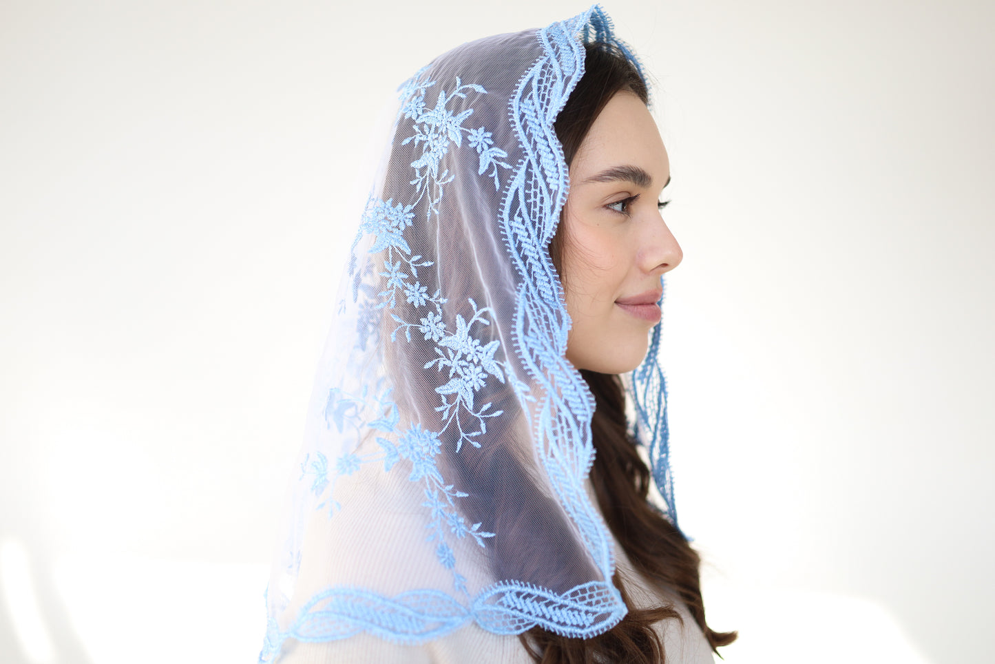 LIGHT BLUE MANTILLA - MariaVeils