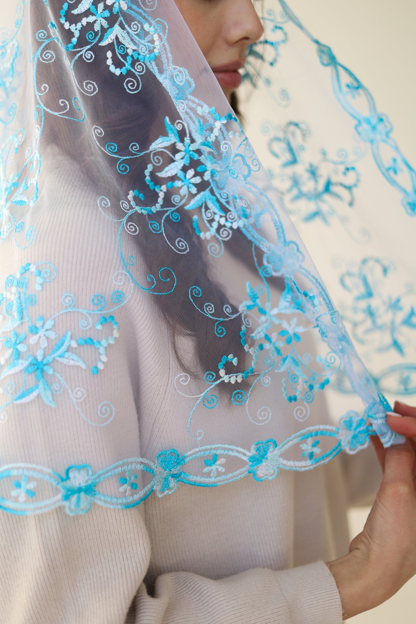 GRADIENT BLUE VEIL - MariaVeils