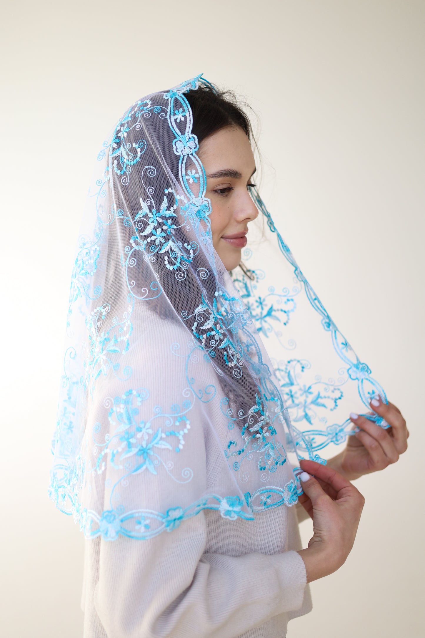 GRADIENT BLUE VEIL - MariaVeils