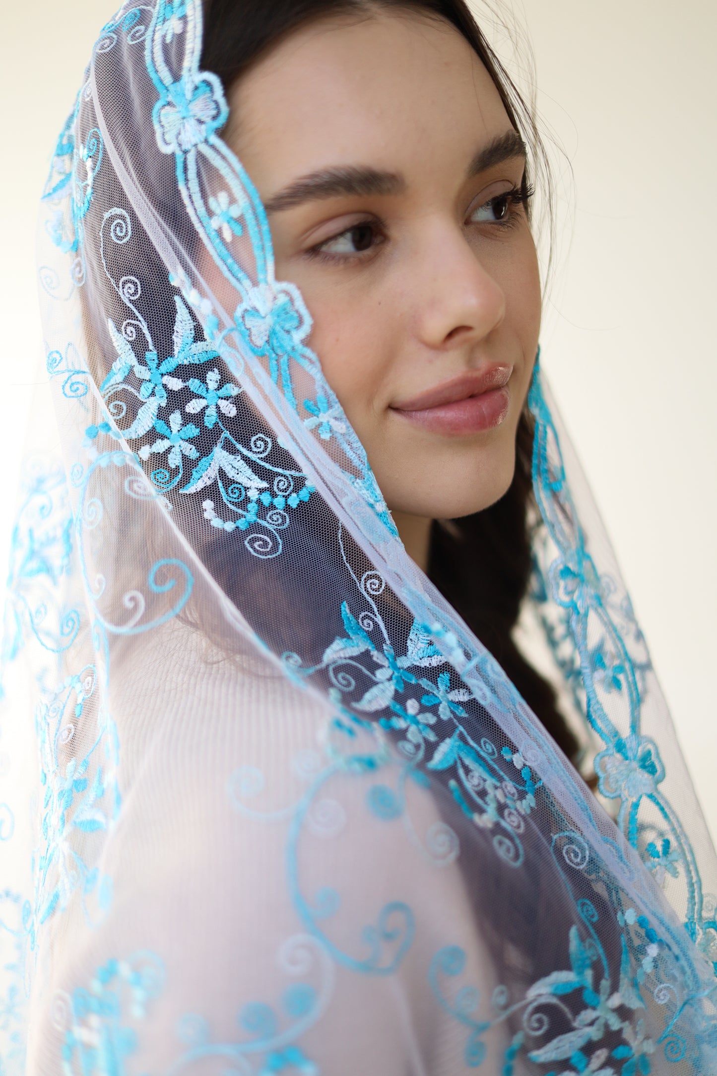 GRADIENT BLUE VEIL - MariaVeils