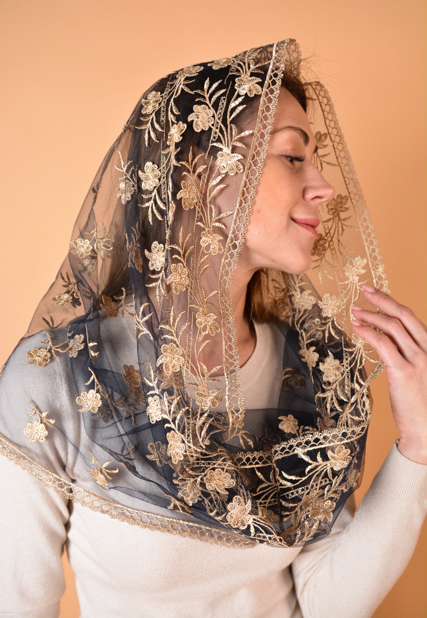 Gold Infinity Veil - MariaVeils