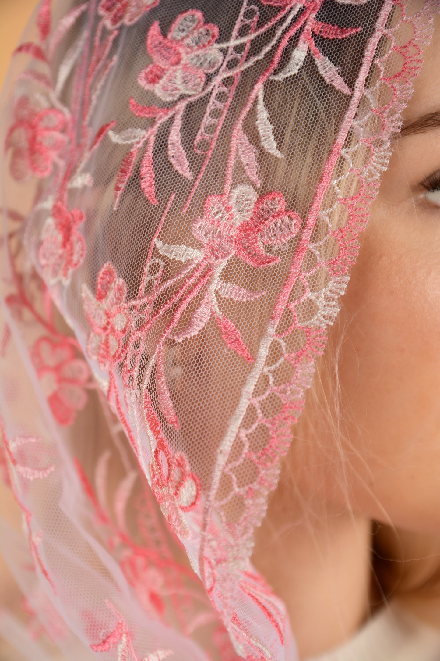 GRADIENT PINK INFINITY VEIL - MariaVeils