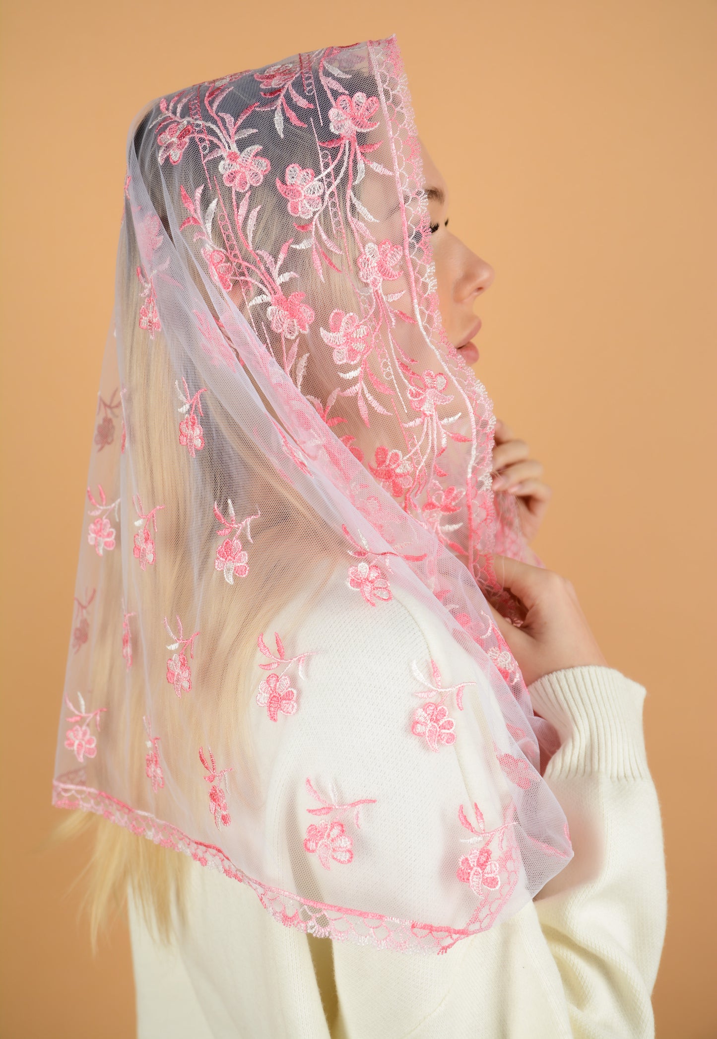 GRADIENT PINK INFINITY VEIL - MariaVeils