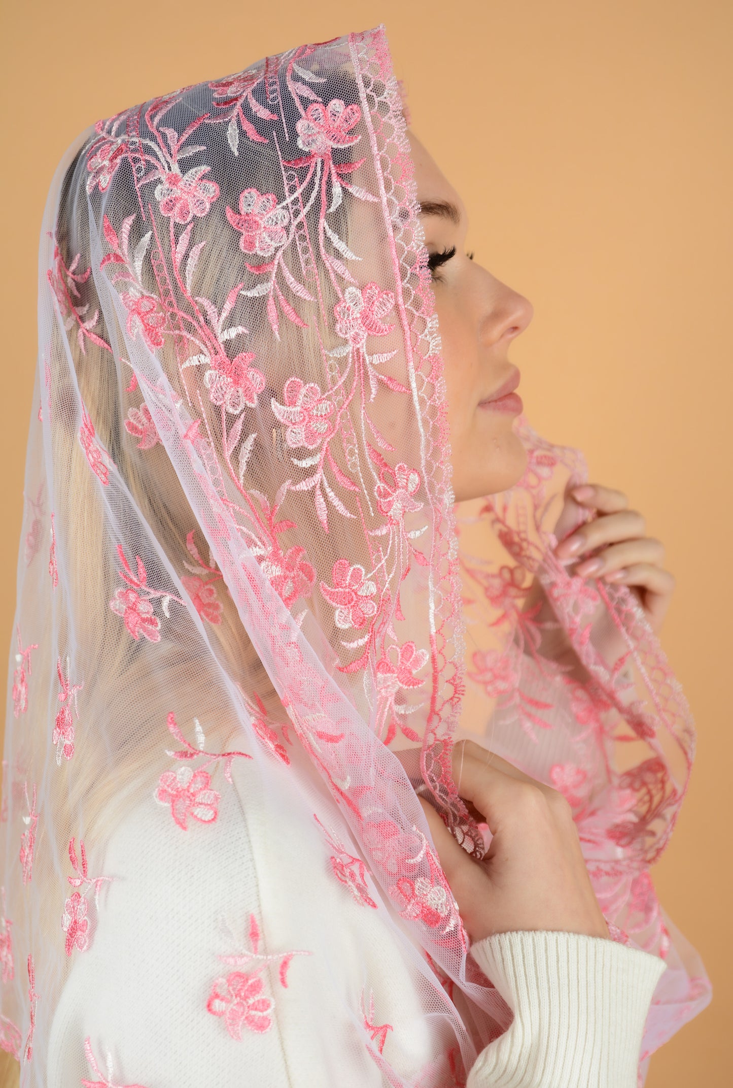 GRADIENT PINK INFINITY VEIL - MariaVeils
