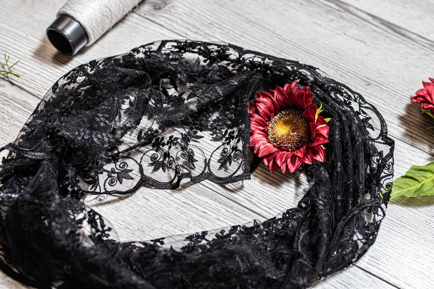 Black Lace scarf - MariaVeils