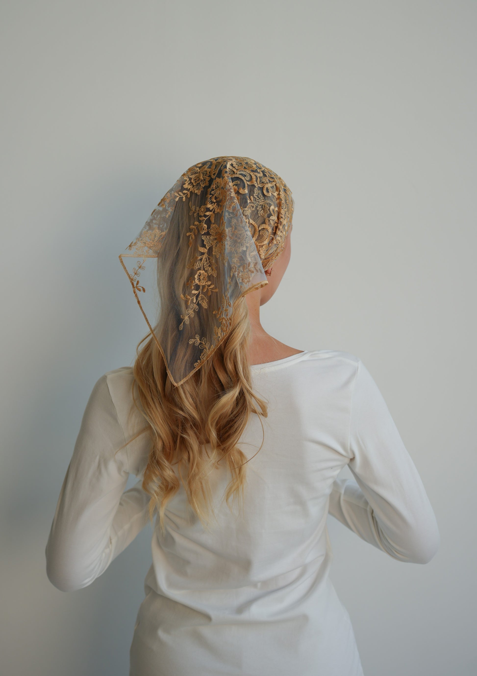 NEW GOLD & BLUE HEADBAND - MariaVeils
