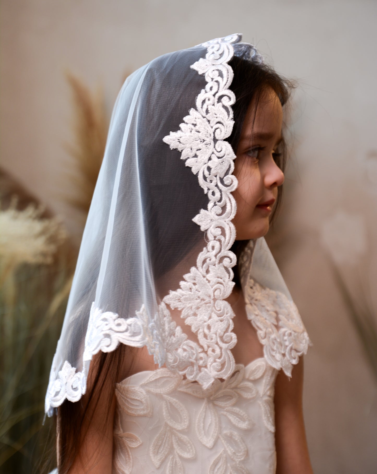 CHILD WHITE VEIL