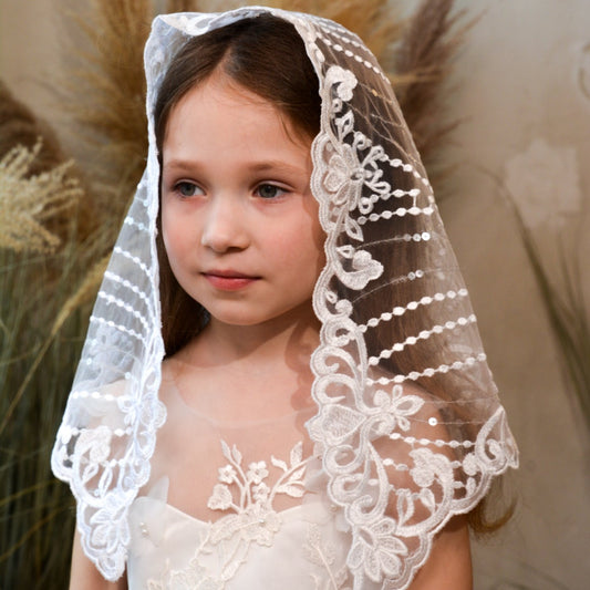 SHINY SHORT MANTILLA