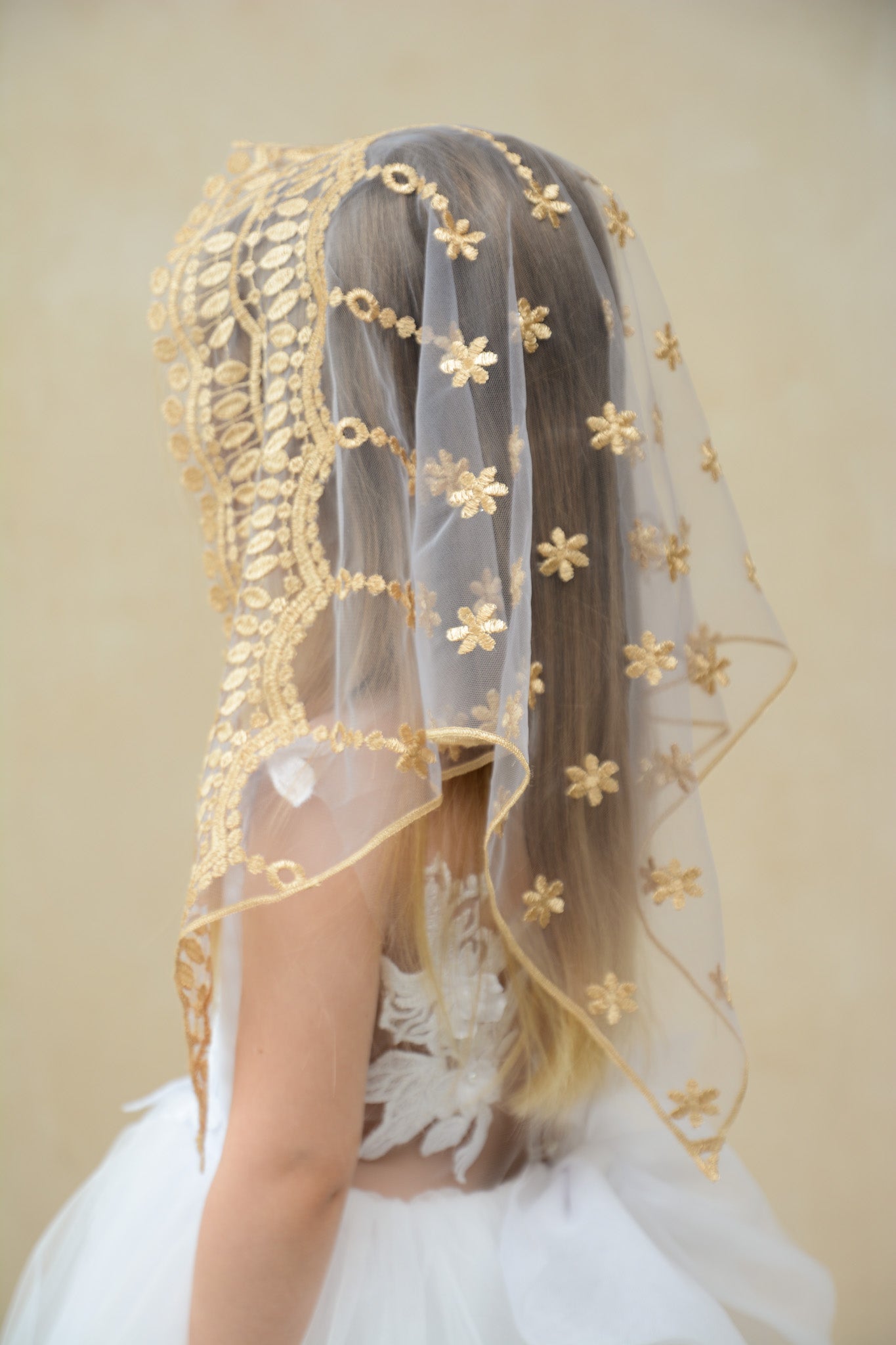 CHILD GOLD & BLUE VEIL