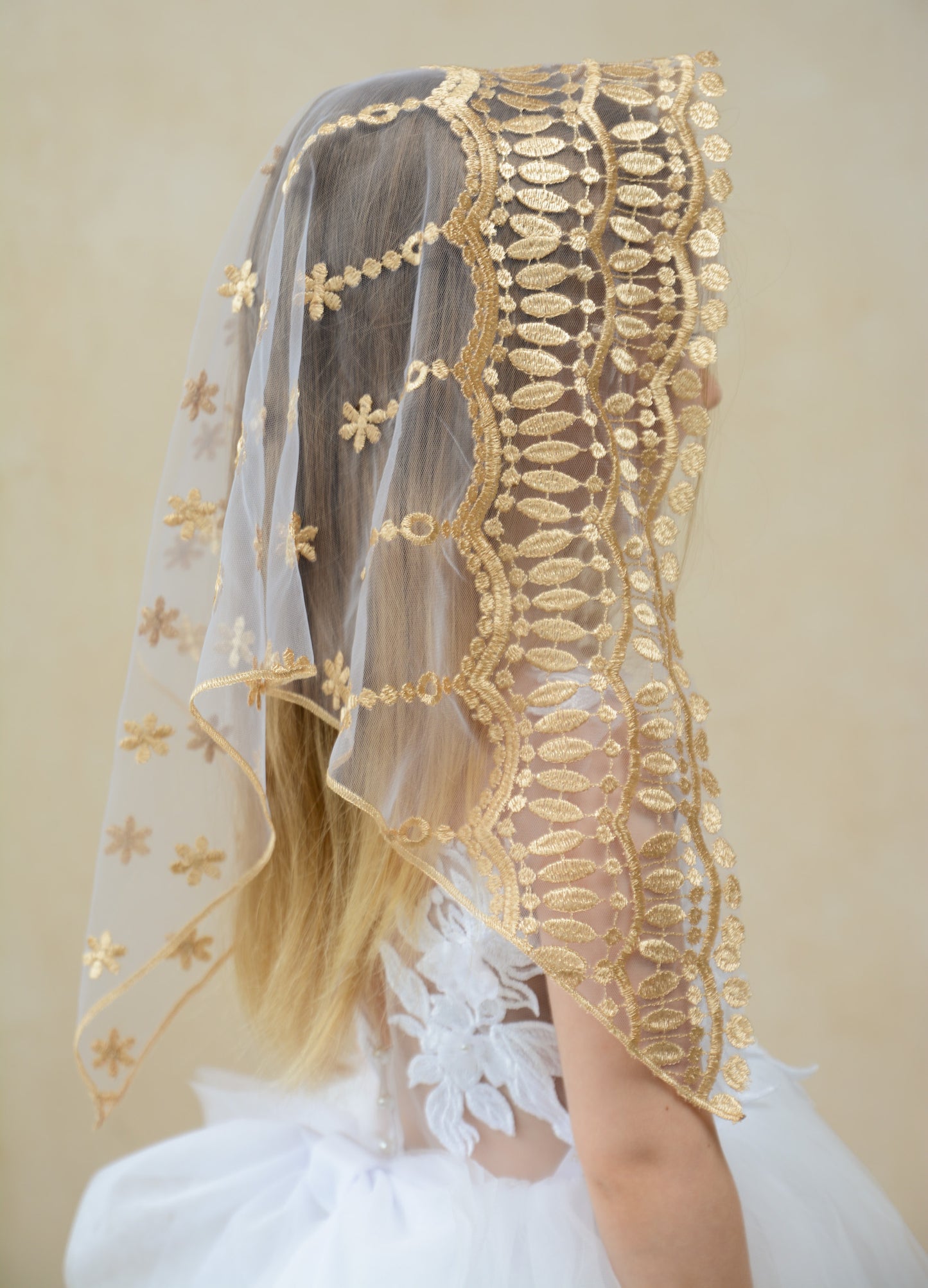 CHILD GOLD & BLUE VEIL