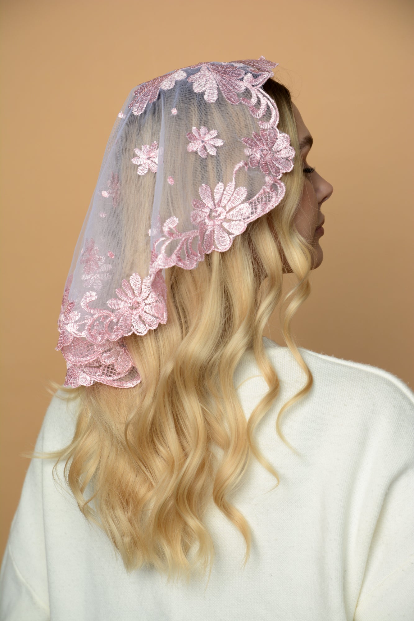 SHORT PINK VEIL