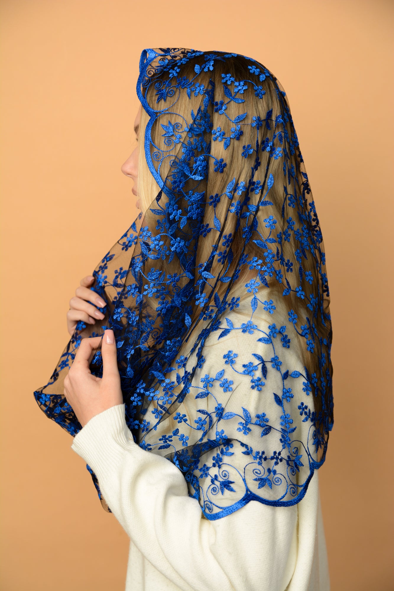 BLUE INFINITY VEIL