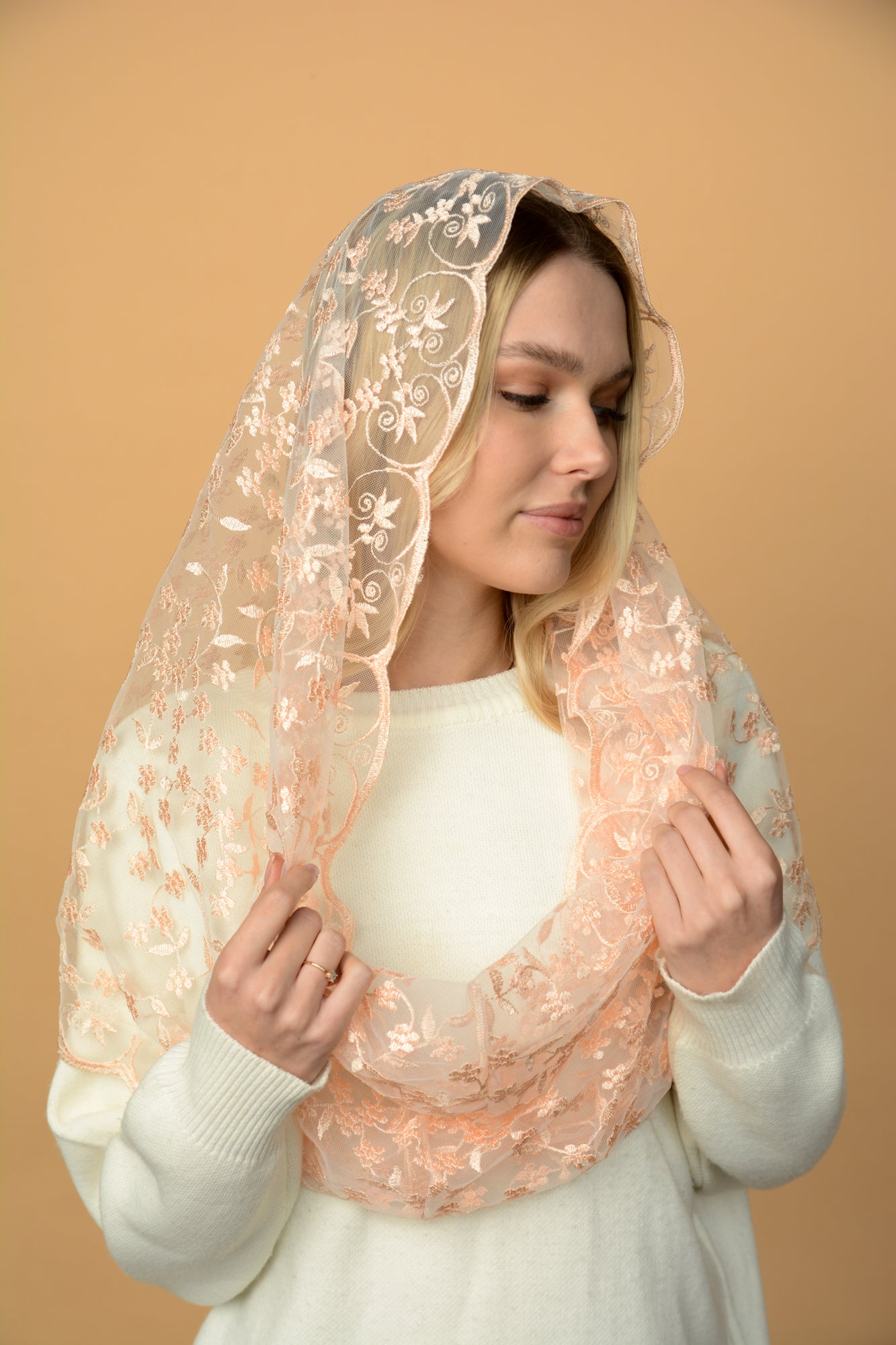 PEACH FLORAL MANTILLA