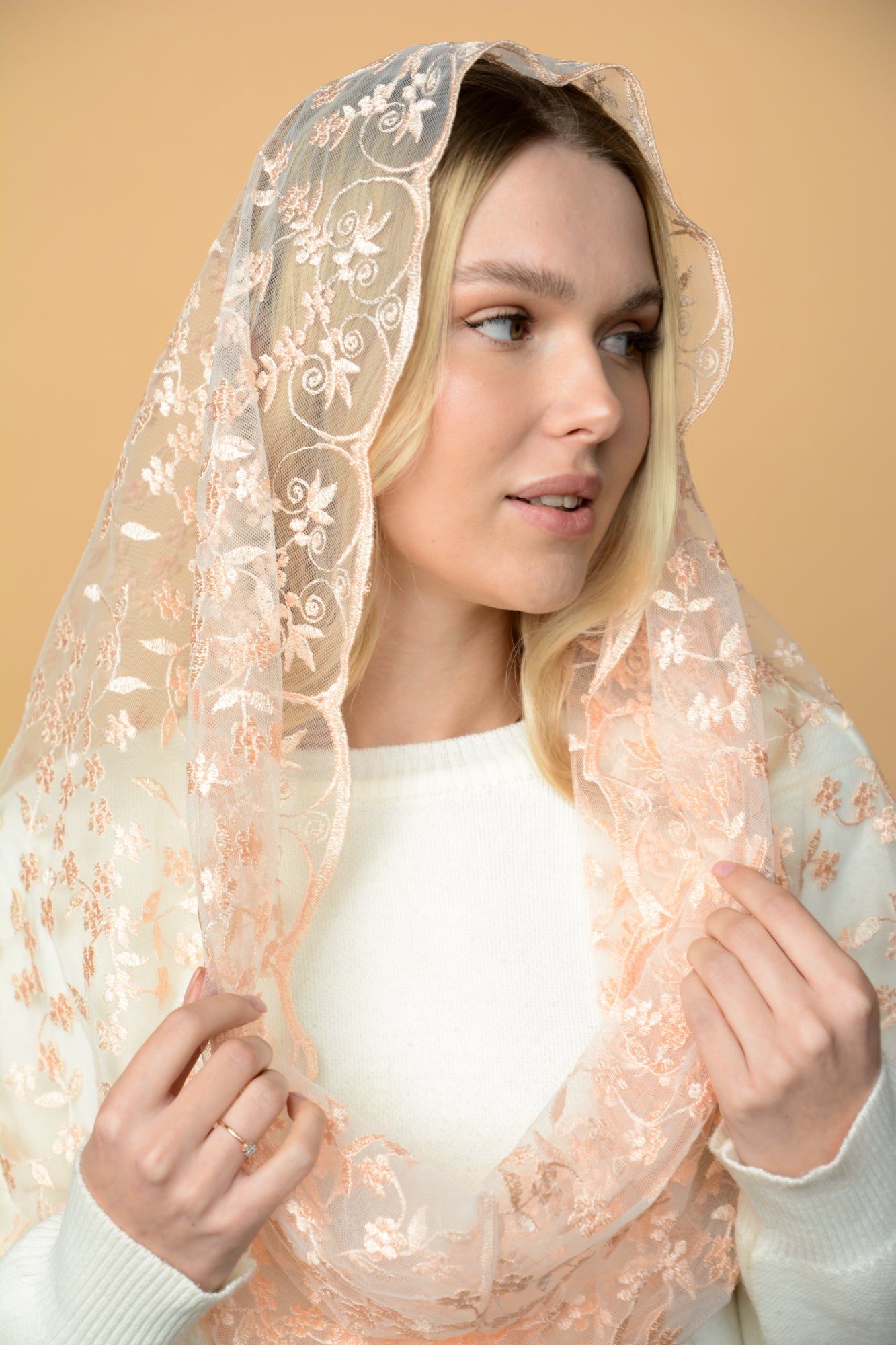 PEACH FLORAL MANTILLA