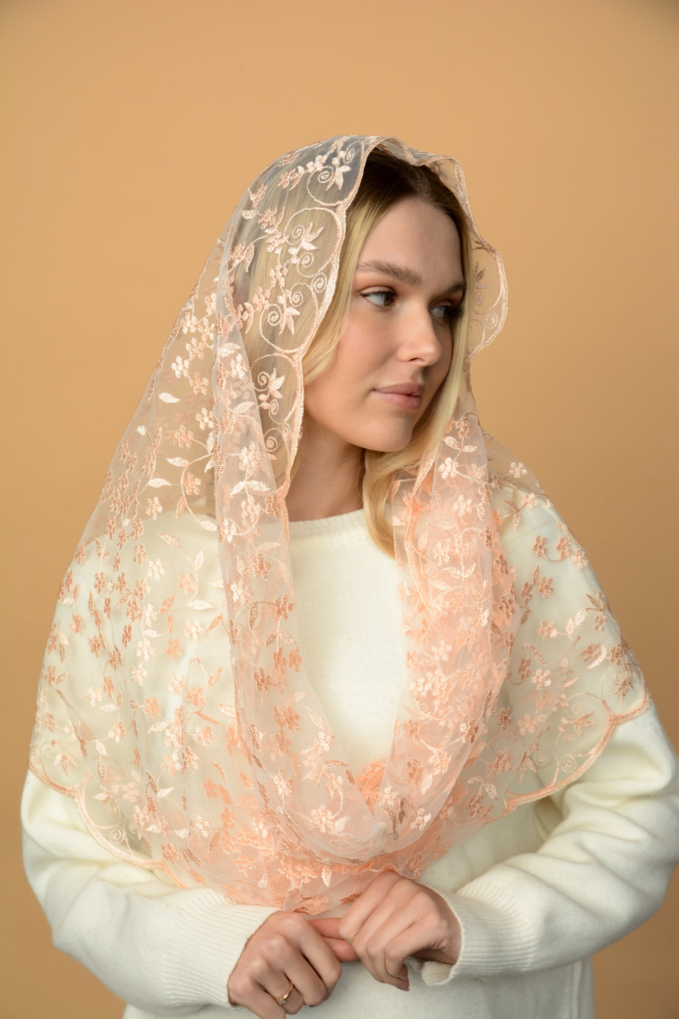 PEACH FLORAL MANTILLA