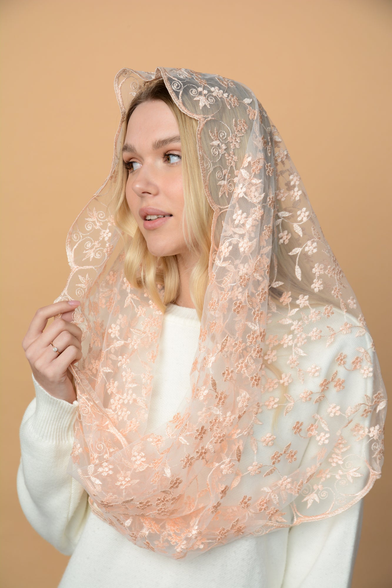 PEACH FLORAL MANTILLA
