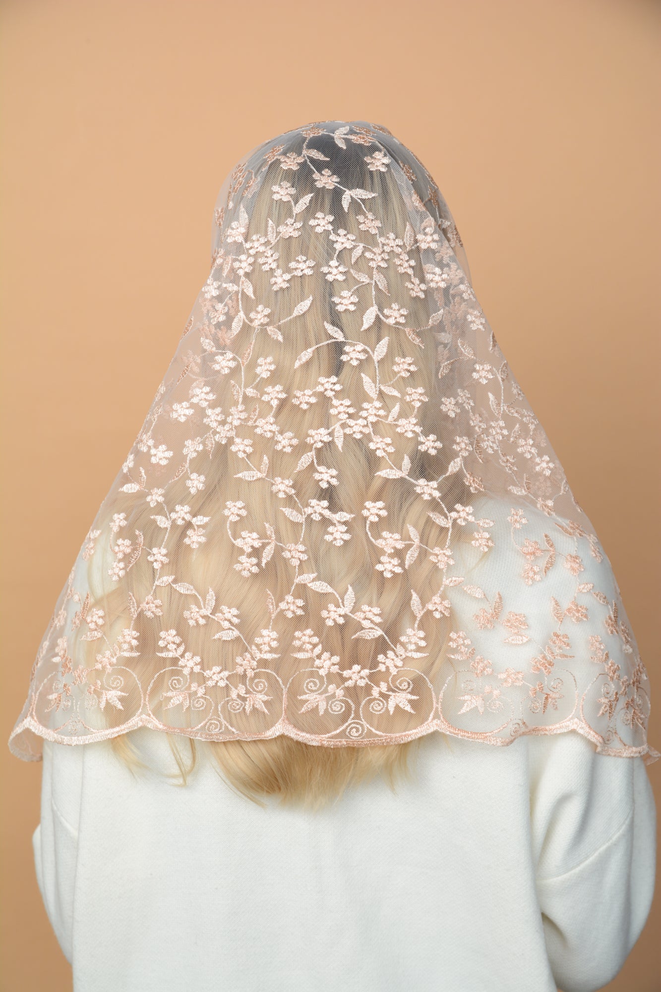 PEACH FLORAL MANTILLA