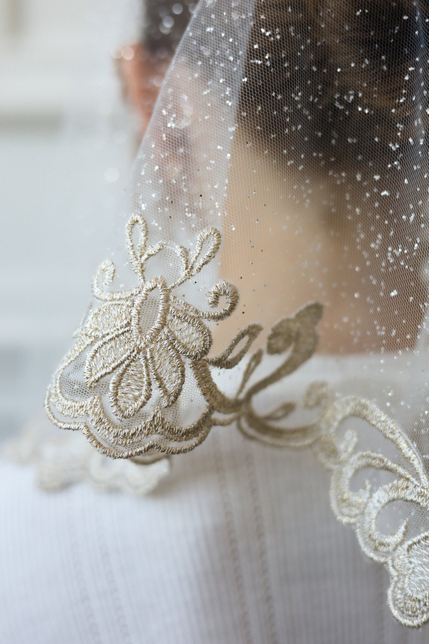 SPARKLE GOLD VEIL