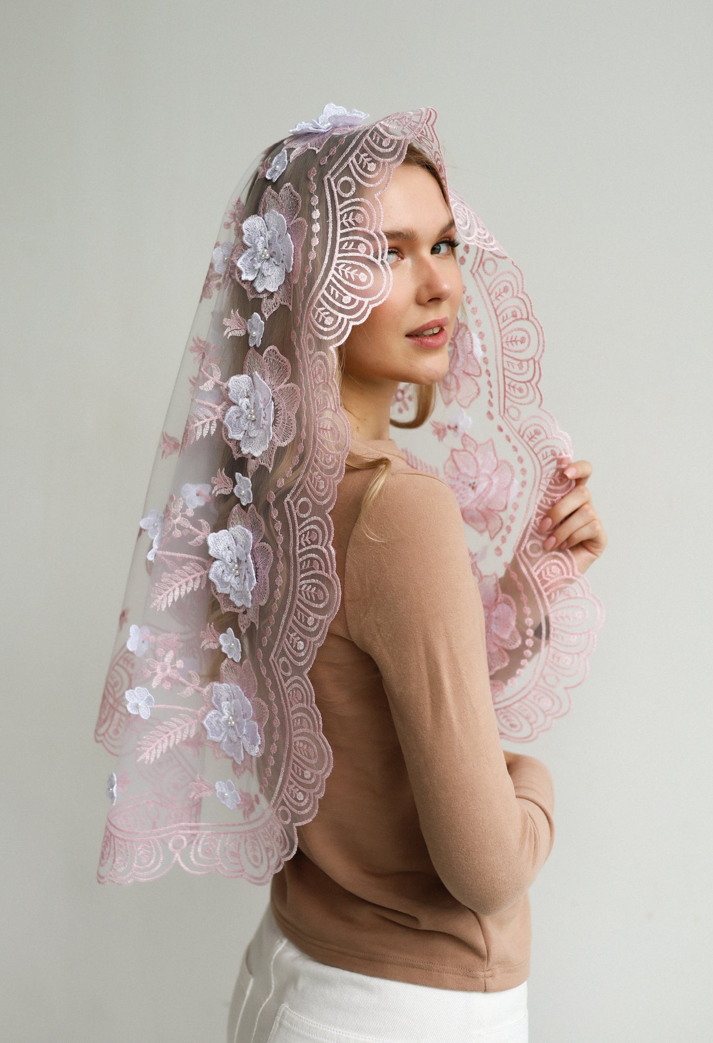 NEW 3D PINK MANTILLA