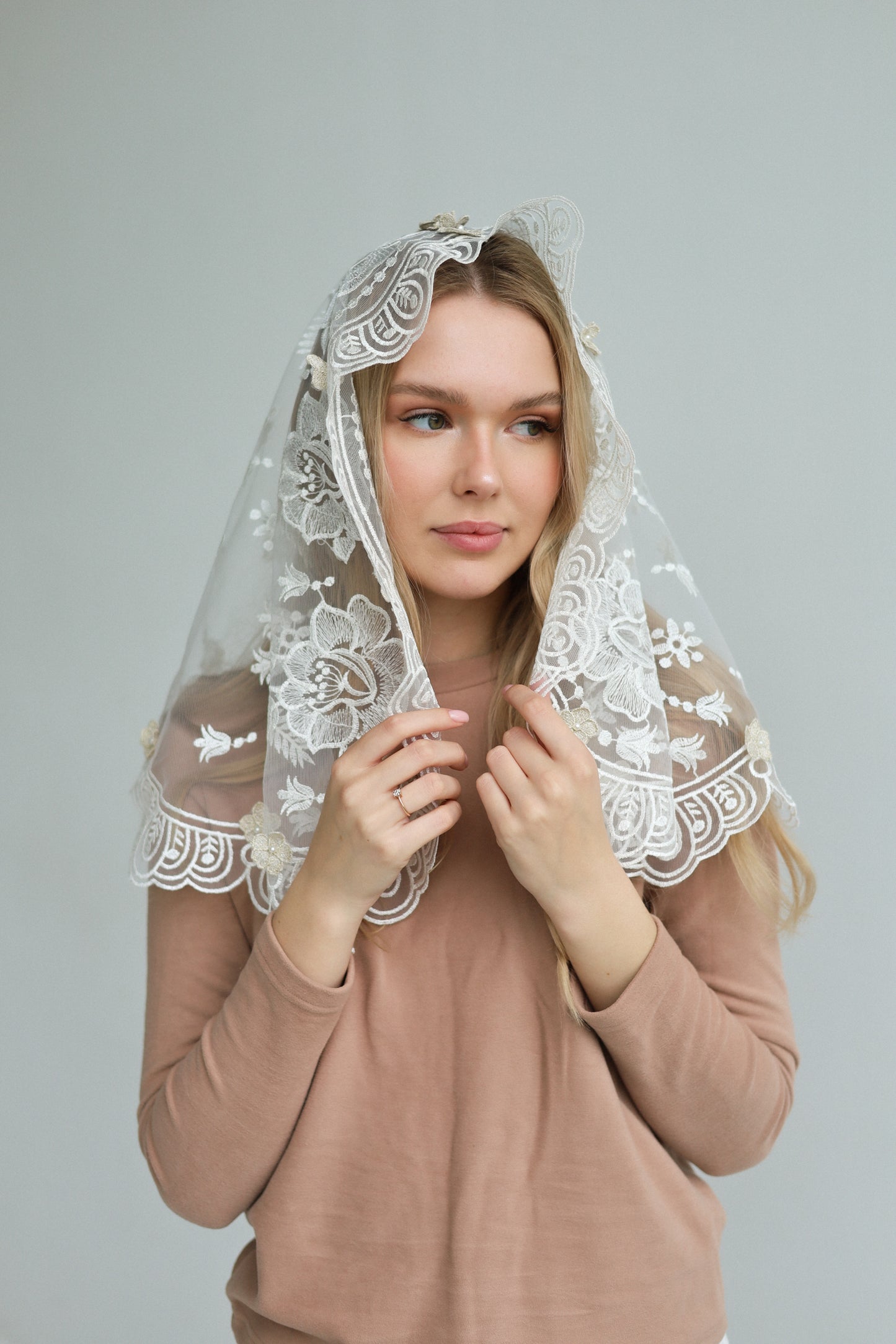 NEW SHORT 3D VEIL