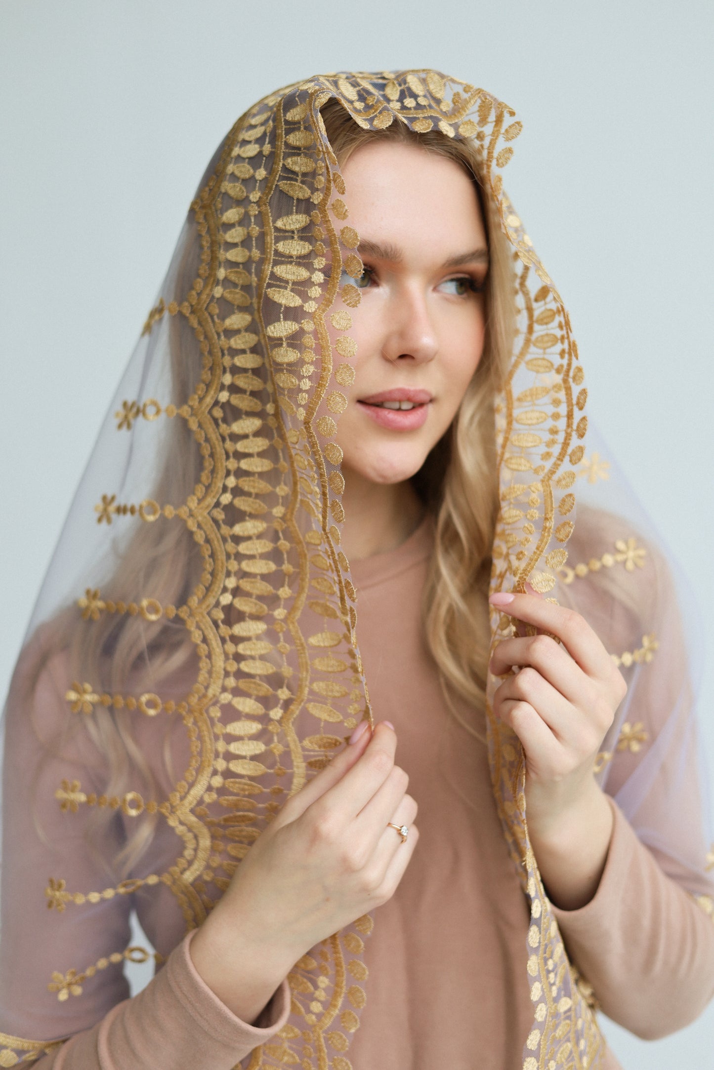 PURPLE VEIL WITH HEART EMBROIDERY