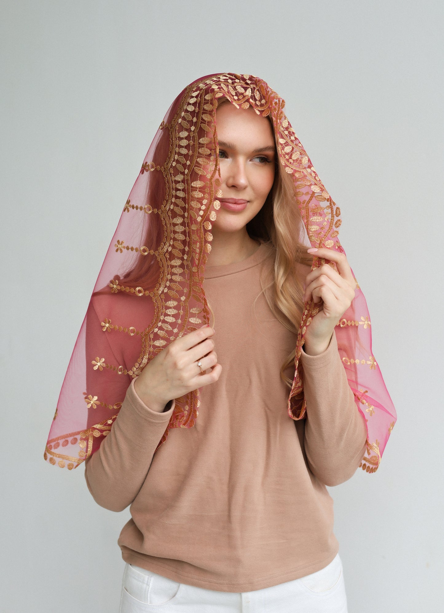 AVE MARIA EMBROIDERY VEIL