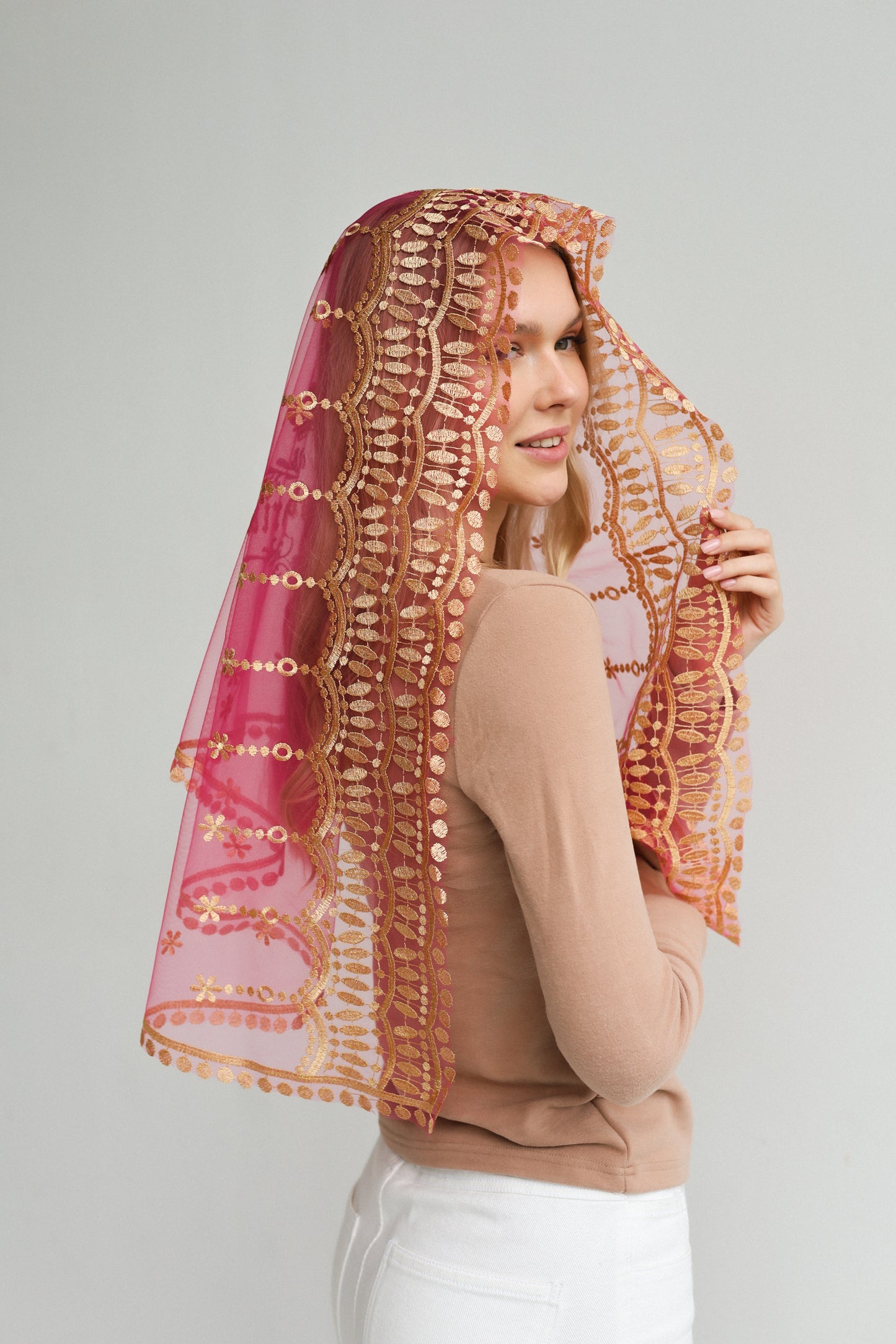 AVE MARIA EMBROIDERY VEIL
