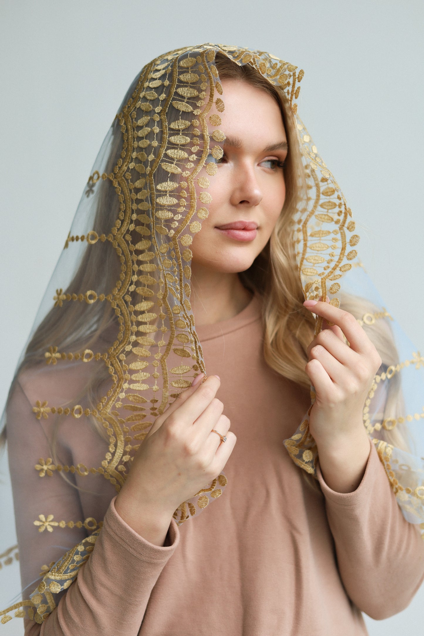 LIGHT BLUE MANTILLA WITH HEART