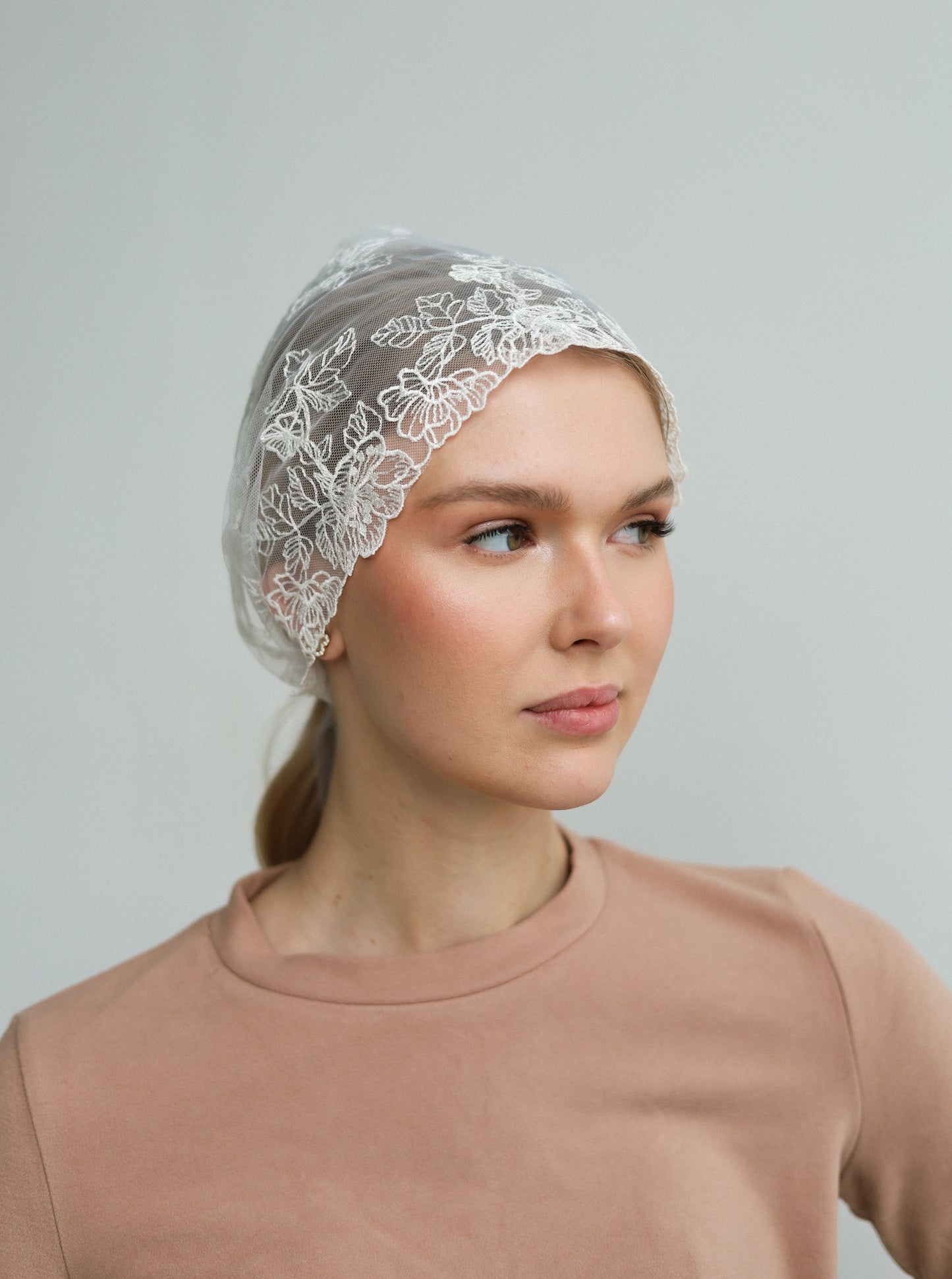 IVORY FLORAL HEAD BAND