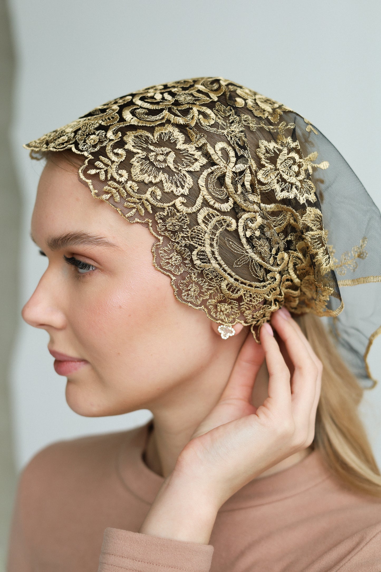 NEW GOLD HEADBAND