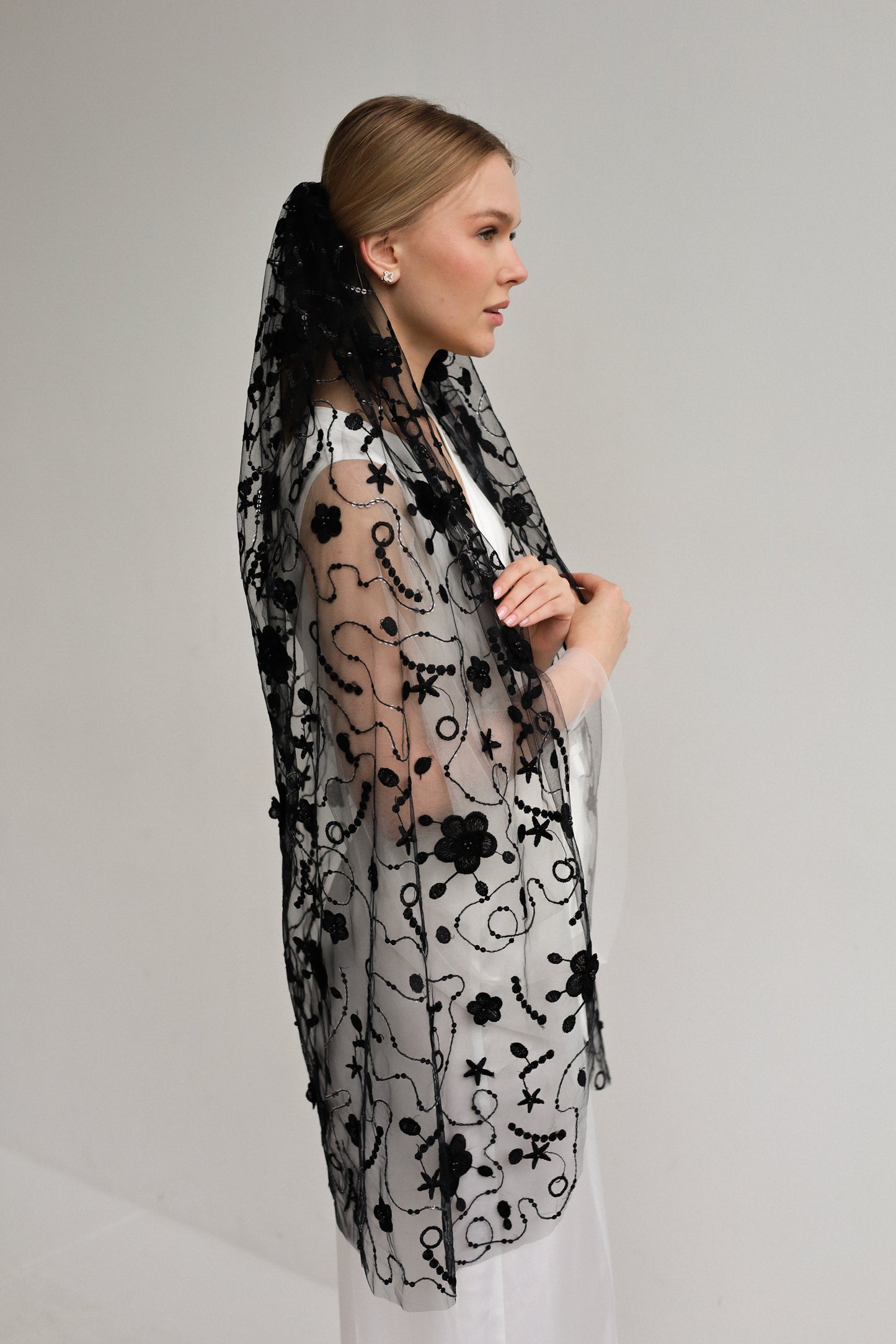 CHLOE WEDDING VEIL - MariaVeils