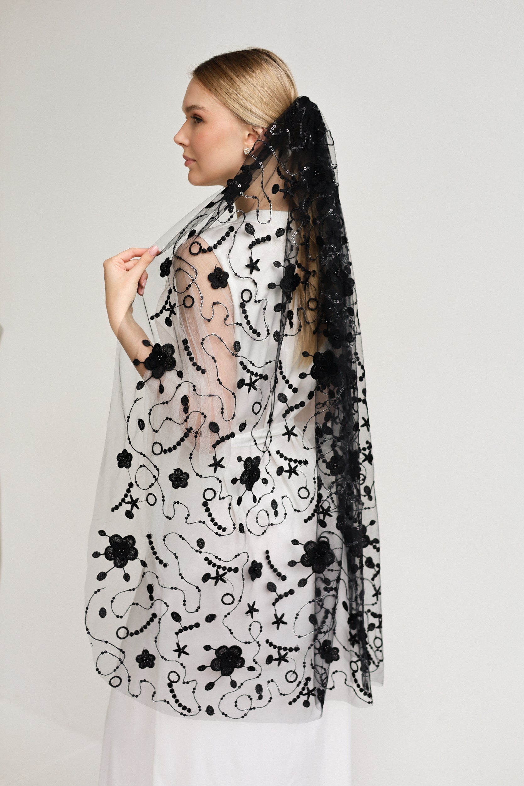 CHLOE WEDDING VEIL - MariaVeils