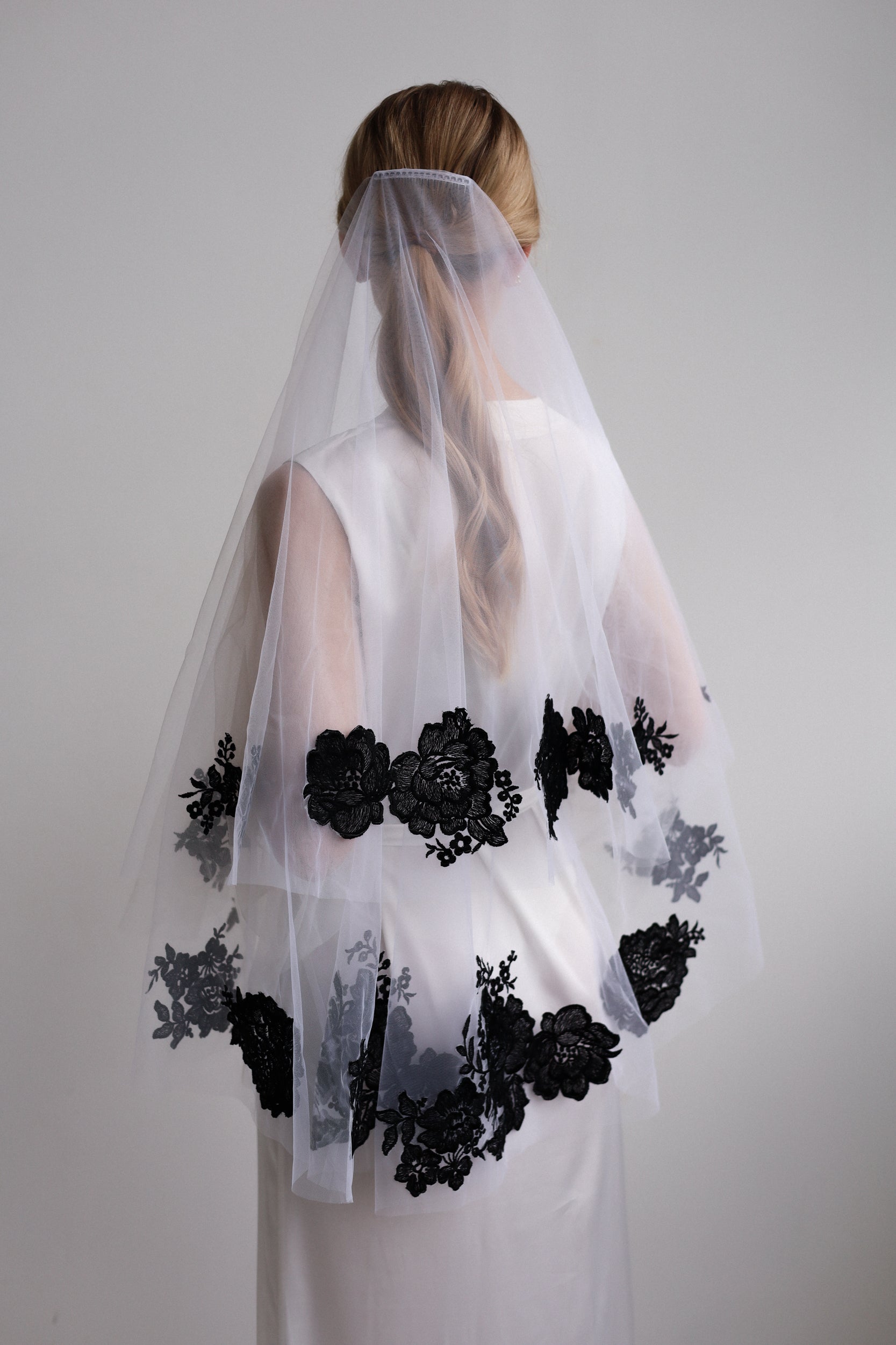 OLIVIA WEDDING VEIL - MariaVeils